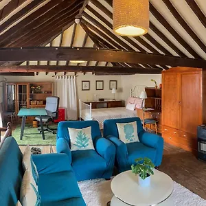 Séjour chez l'habitant Donde Conchita, Buhardilla Con Bano Compartido, Cerca Del Aeropuerto Norte, La Laguna (Tenerife)